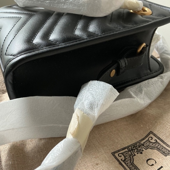 NWOT Gucci Black Marmont Matelasse Mini Bag - Picture 8 of 14